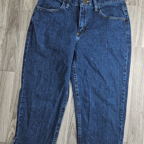 Riders by Lee Pants - Riders Blue Denim Jean Capris with Brass Button